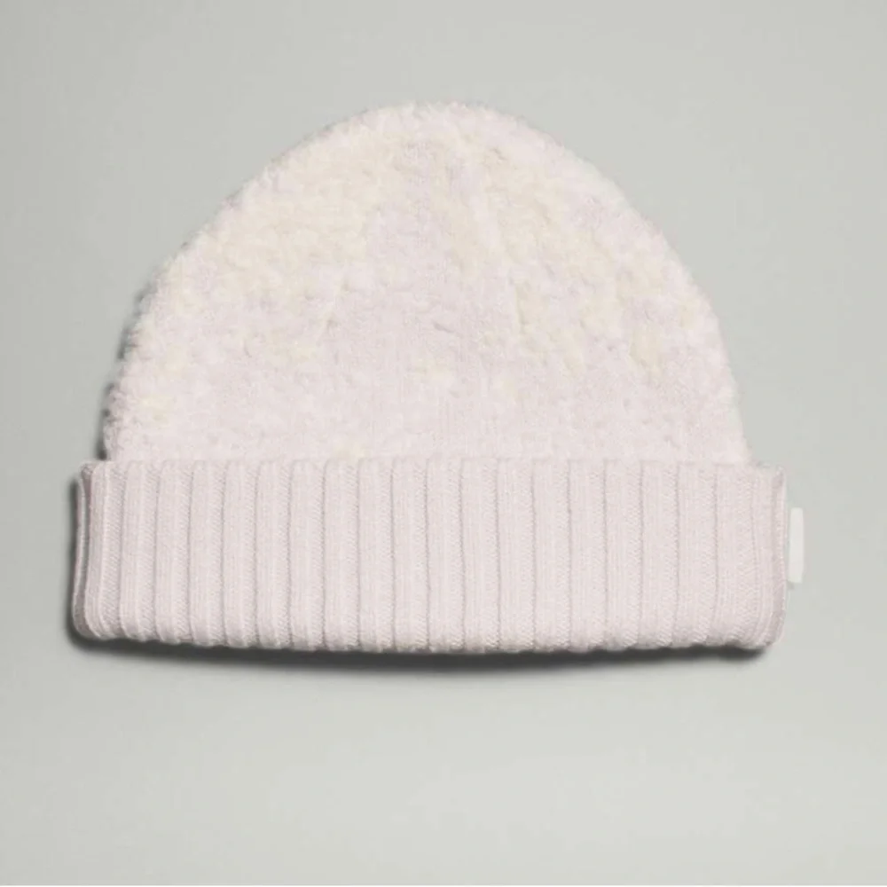 Lululemon Ombré knit textured Beanie Bone/White Opal - Picture 10 of 10